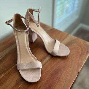 A New Day Size 11 Womens Shoes